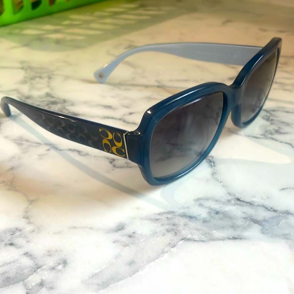 COACH HC8001 L001 EMMA 5056 11 BLUE WOMENS SUNGLASSES - AUTHENTIC